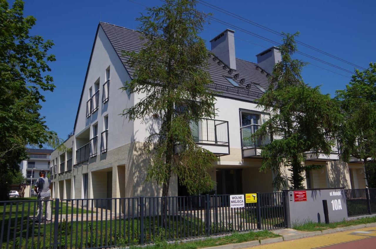 Aparthotel Osrodek Wczasowy Medyk Pum Dziwnów Exterior foto