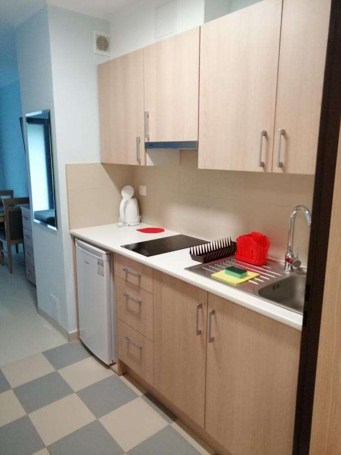 Aparthotel Osrodek Wczasowy Medyk Pum Dziwnów Exterior foto
